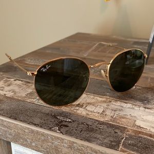 Ray-Ban Round Sunglasses